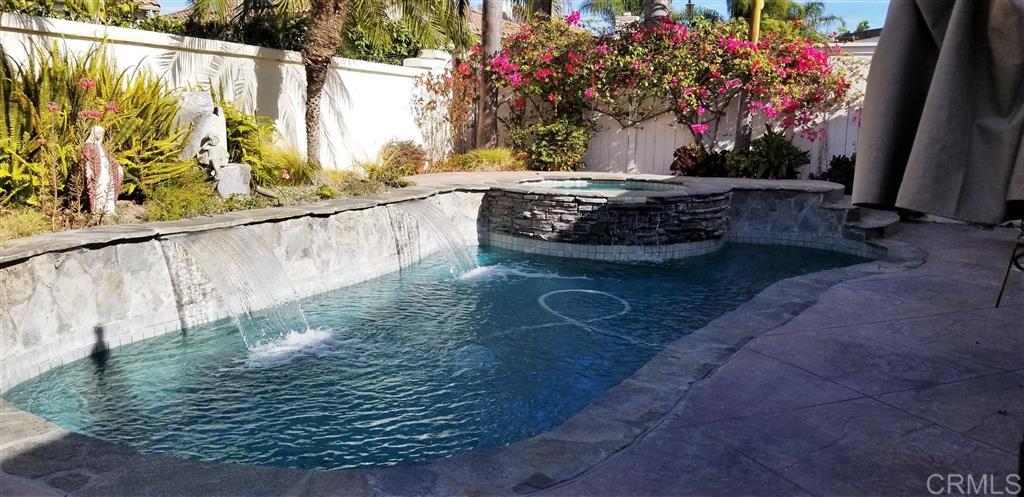 459 Lexington Circle Oceanside, CA 92057 - Photo 21 of 25 a view of swimming pool with a back yard