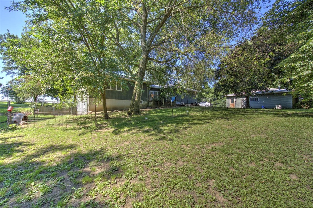 915 East 2700 North Road Moweaqua, IL 62550 - Photo 19 of 25