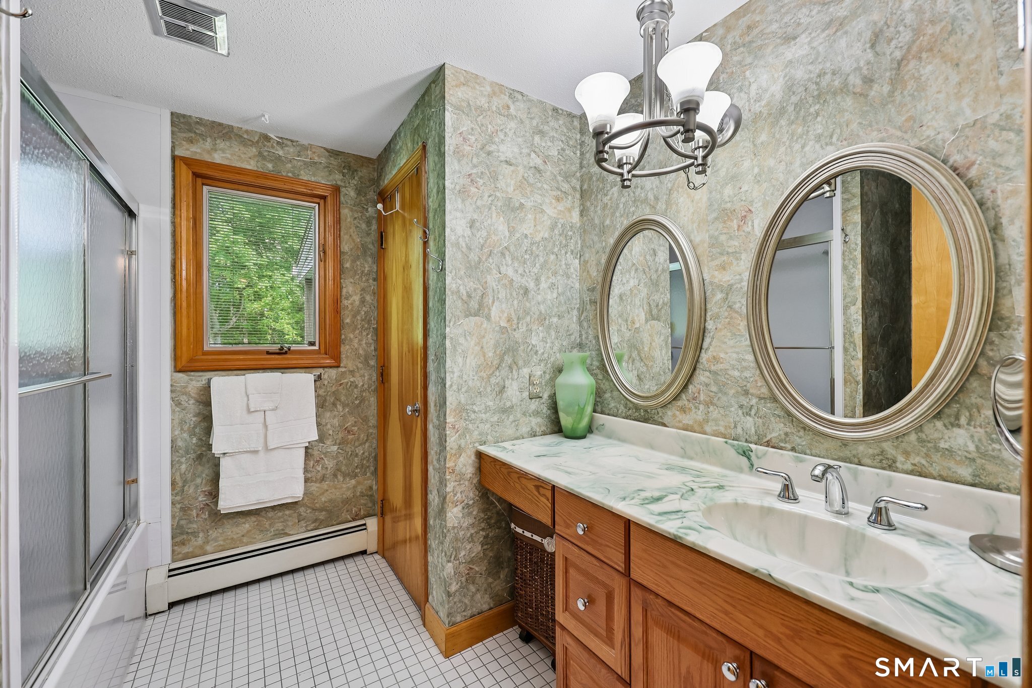 46 Stonegate Drive Wethersfield, CT 06109 - Photo 23 of 36 MAIN FLOOR- FULL BATH