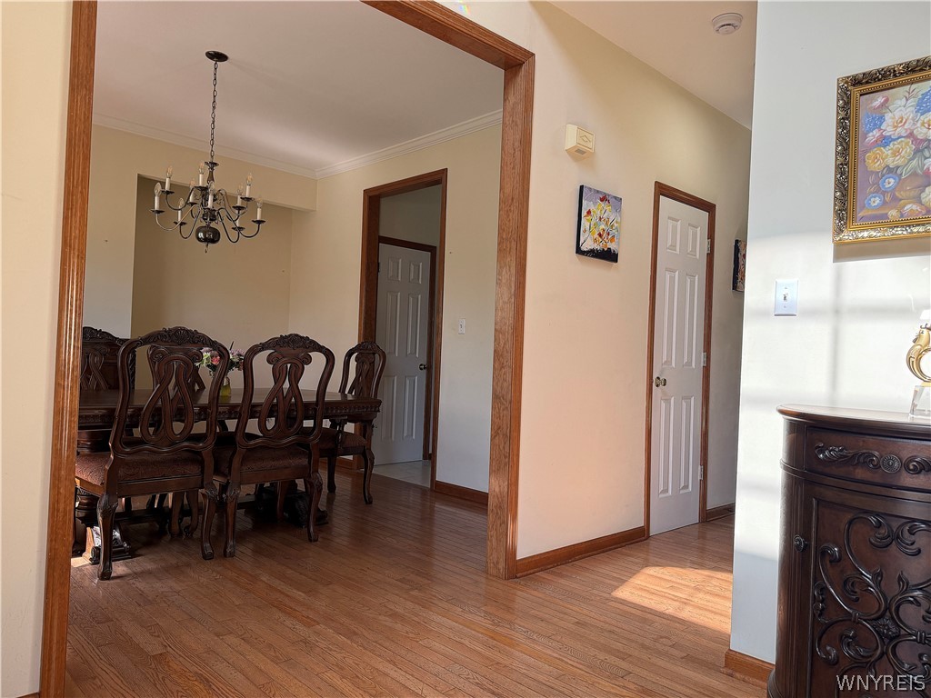 193 Meadow Spring Lane Amherst, NY 14051 - Photo 6 of 47