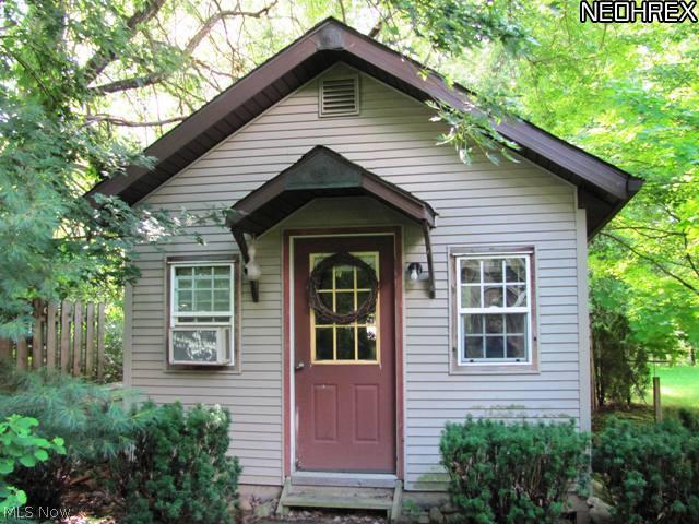 3088 Greenleaf Road Akron, OH 44312 - Photo 22 of 25