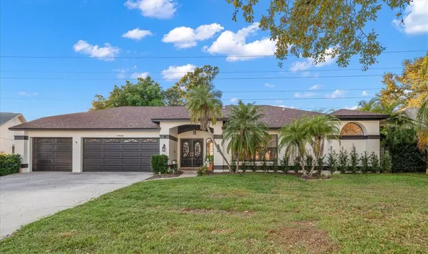 front view of house with a yard