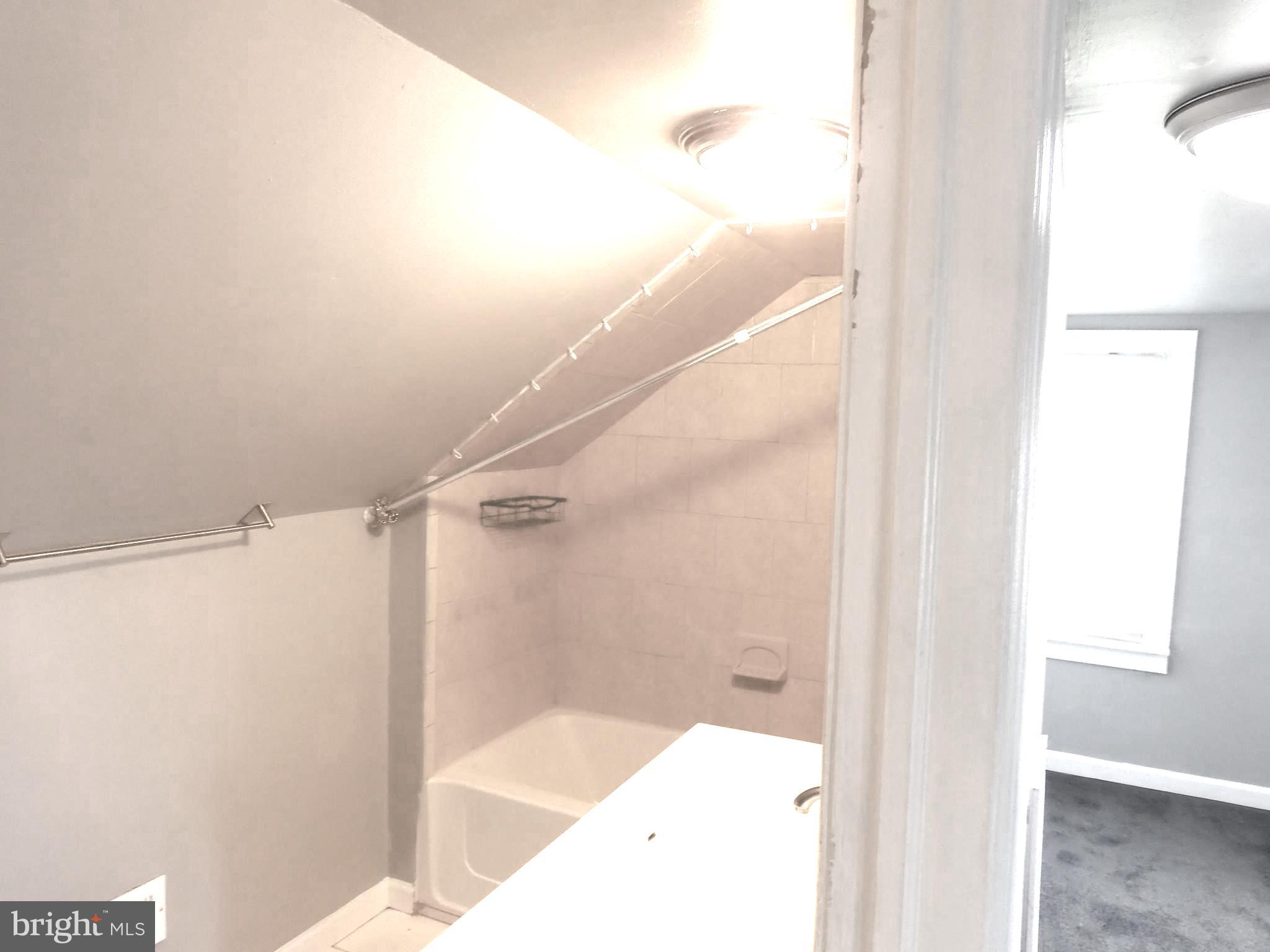 8220 Cornwall Road Baltimore, MD 21222 - Photo 13 of 17 Primary Bath on second floor