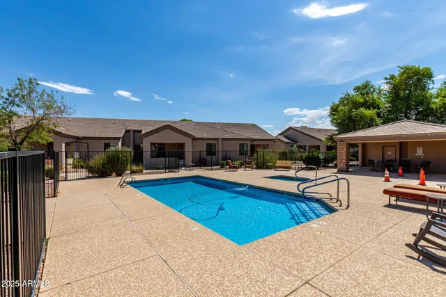 $282,500 | 846 North Pueblo Drive, Unit 139, Casa Grande, AZ 85122