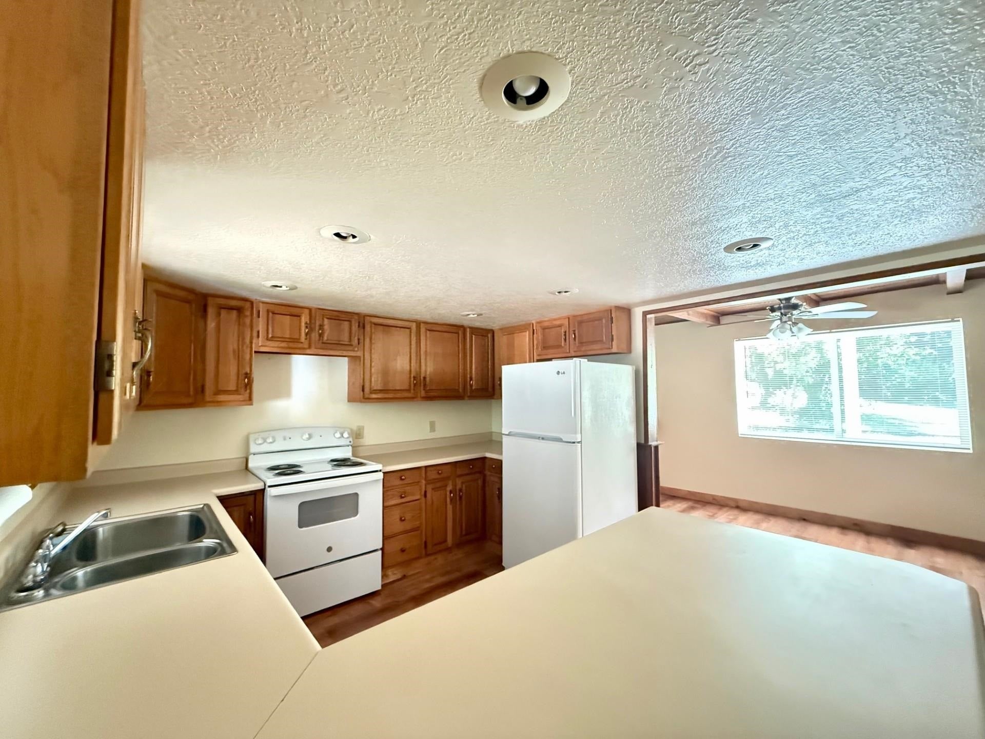 814 Curly Jack Road Happy Camp, CA 96039 - Photo 28 of 49 Gallery Image 28