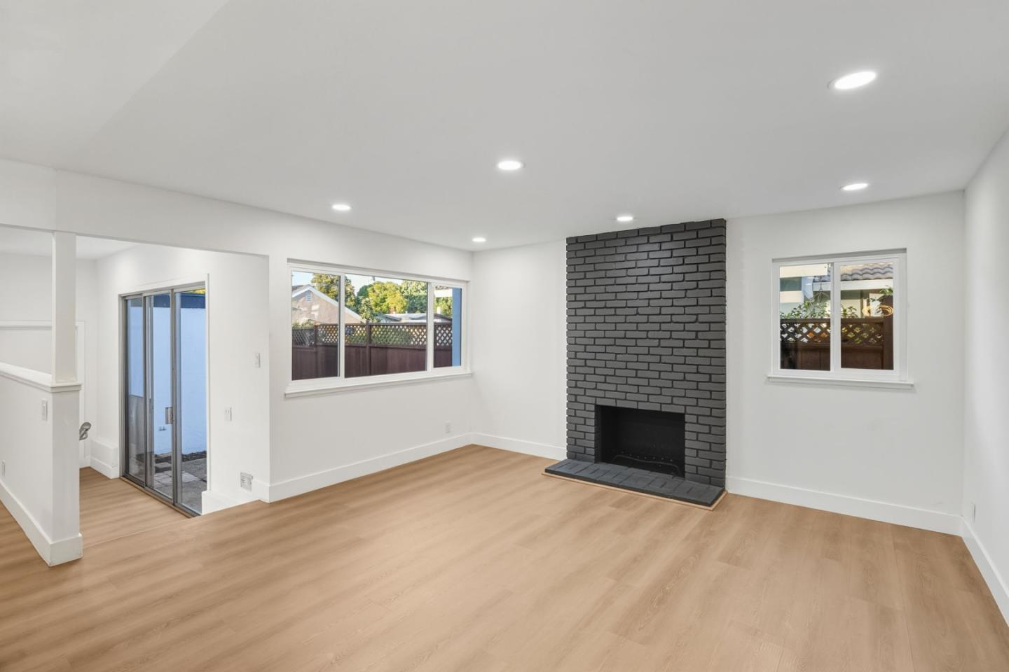 374 Manzanita Court Milpitas, CA 95035 - Photo 2 of 34