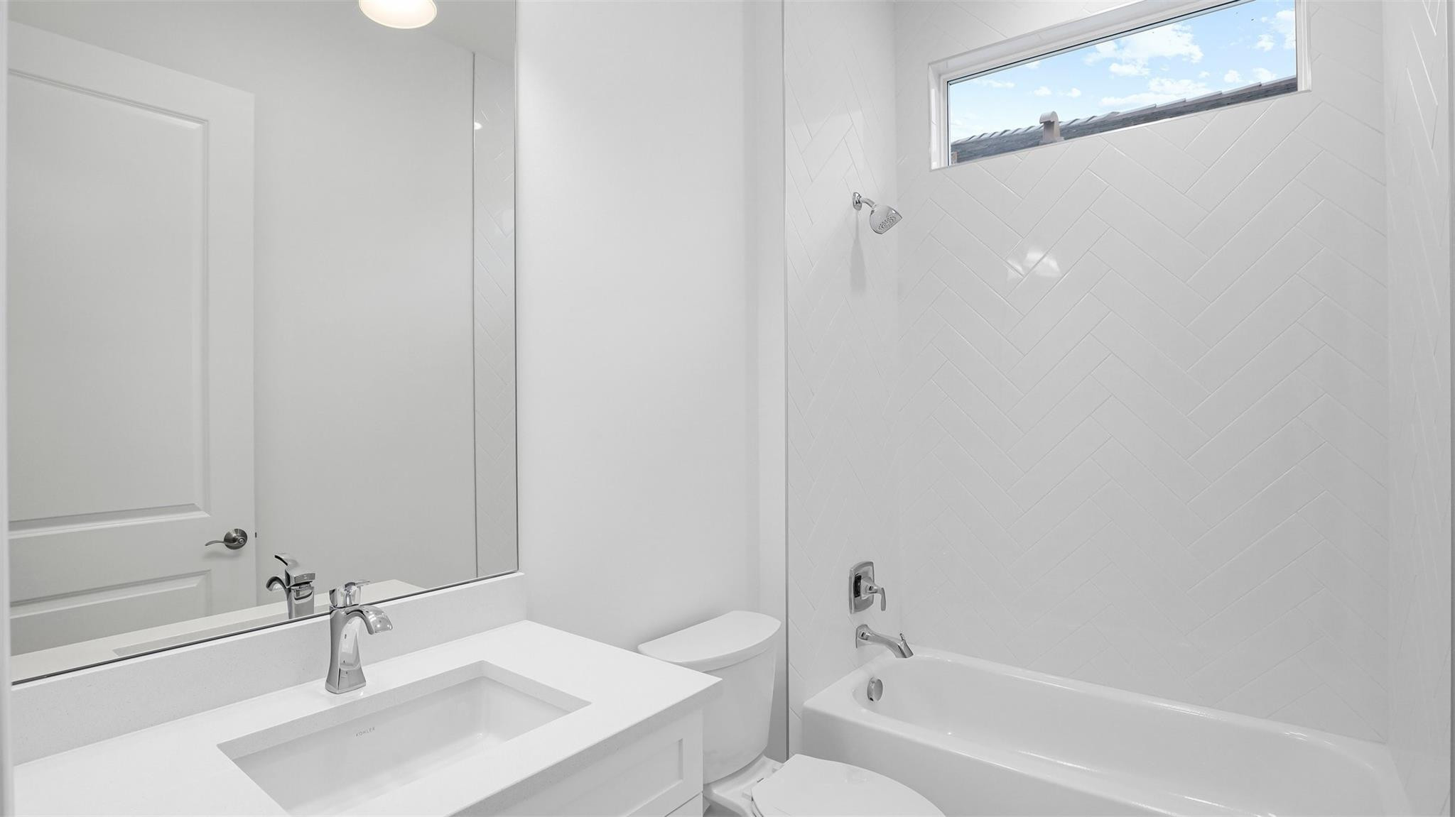 4943 Rivo Alto Circle Loxahatchee, FL 33470 - Photo 24 of 57 Bath 2