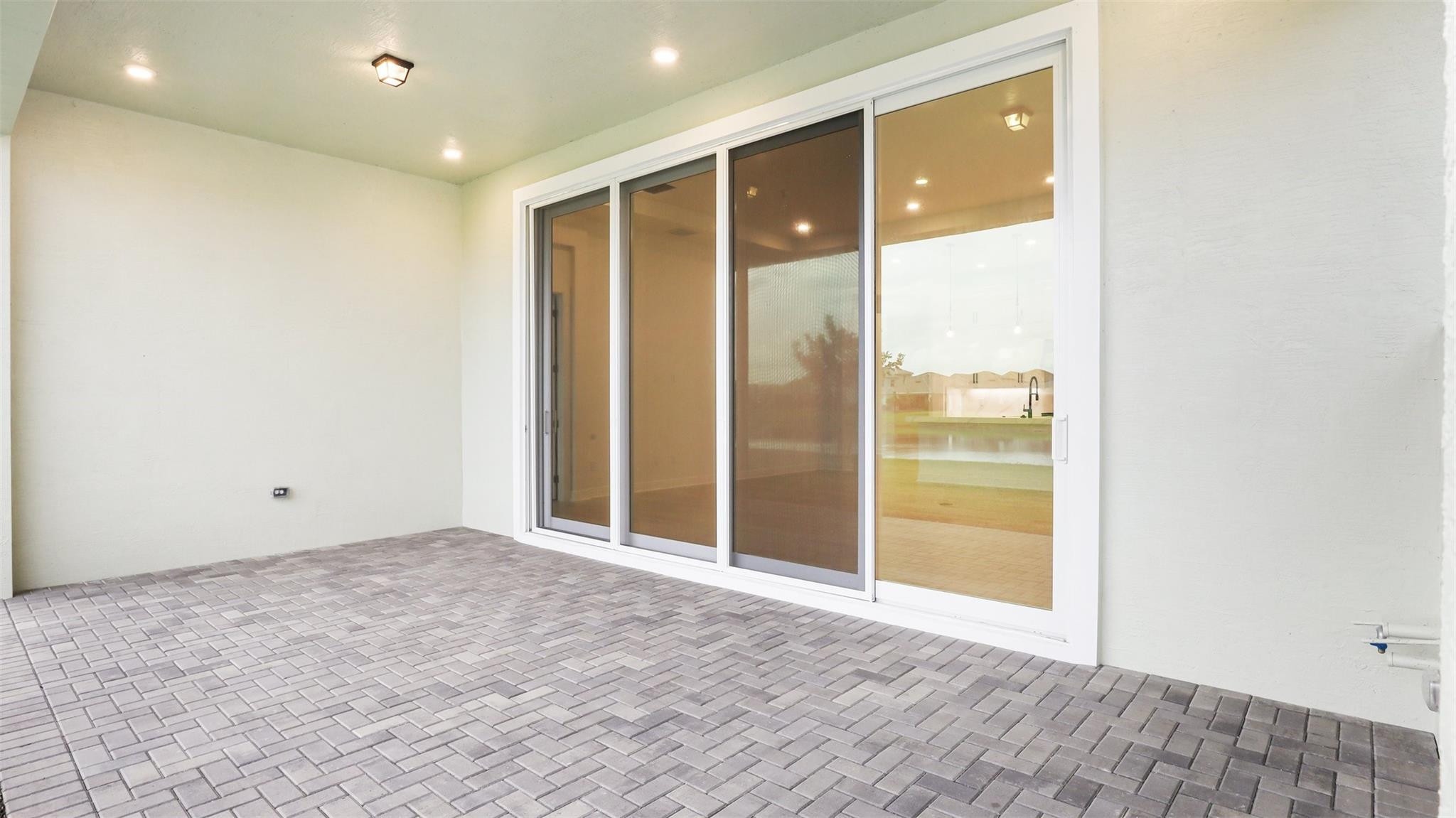 4943 Rivo Alto Circle Loxahatchee, FL 33470 - Photo 29 of 57 Lanai