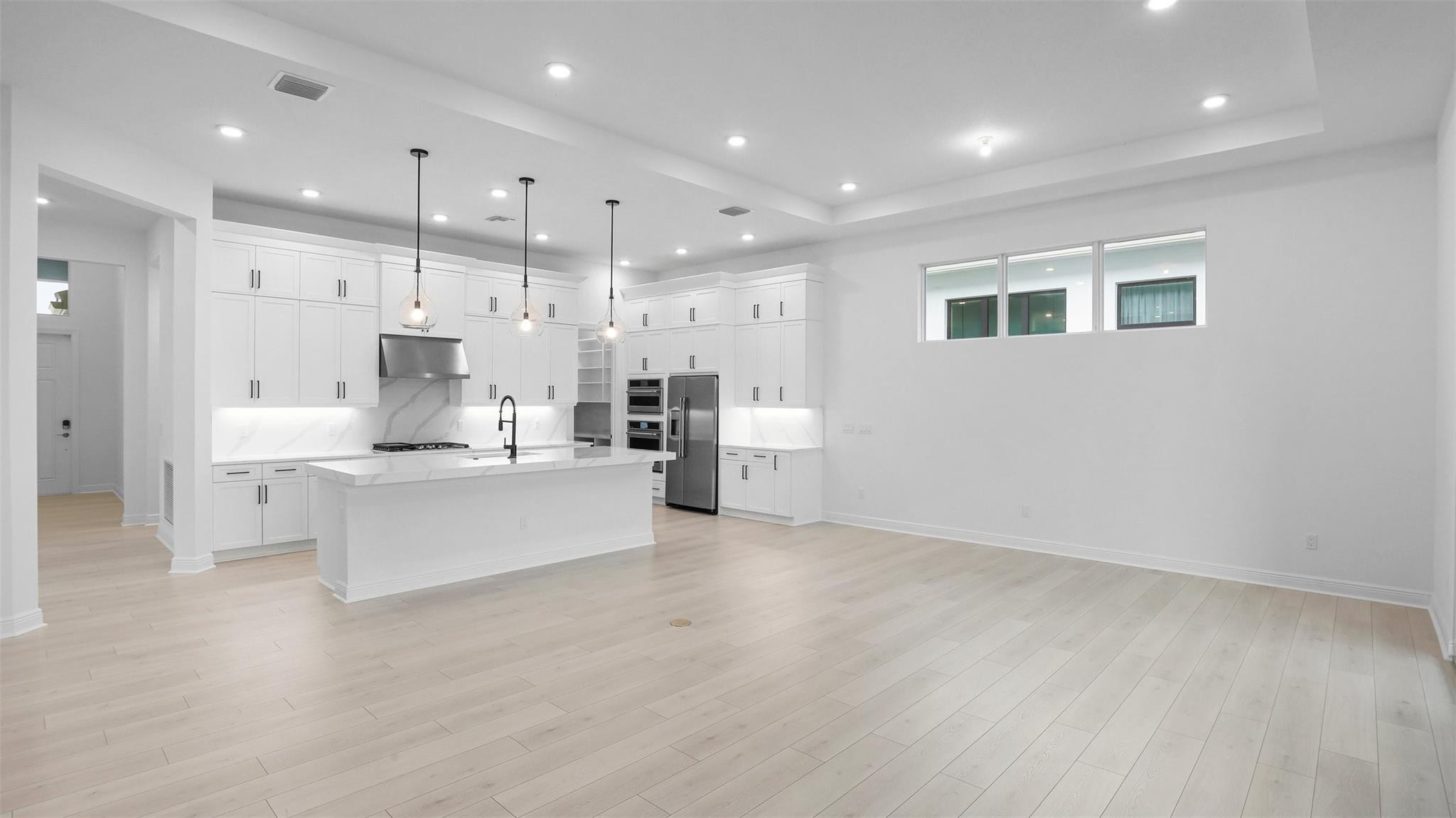 4943 Rivo Alto Circle Loxahatchee, FL 33470 - Photo 6 of 57 Great Room