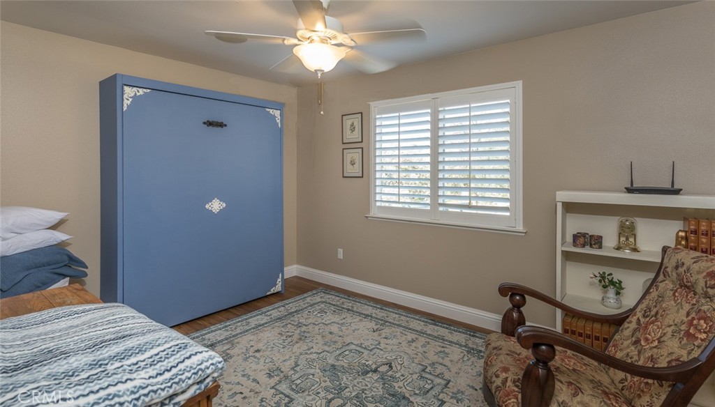 5060-5064 Mykleoaks Road Mariposa, CA 95338 - Photo 47 of 63 a bedroom with bed and a window