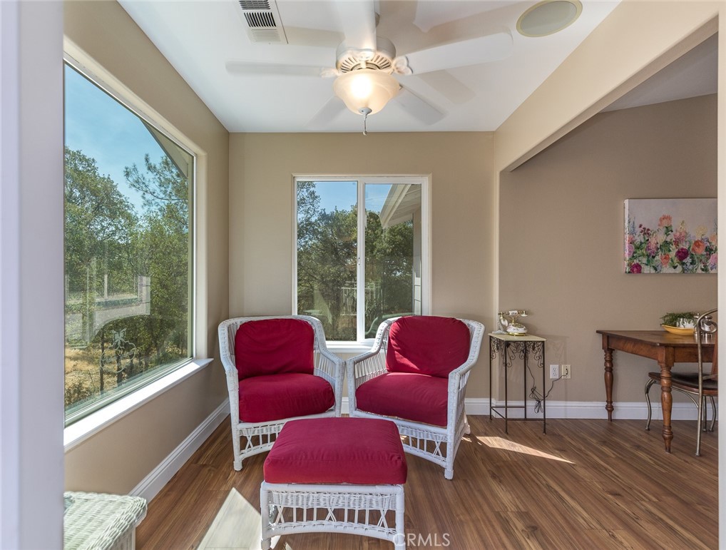 5060-5064 Mykleoaks Road Mariposa, CA 95338 - Photo 56 of 63 a living room with furniture and a window
