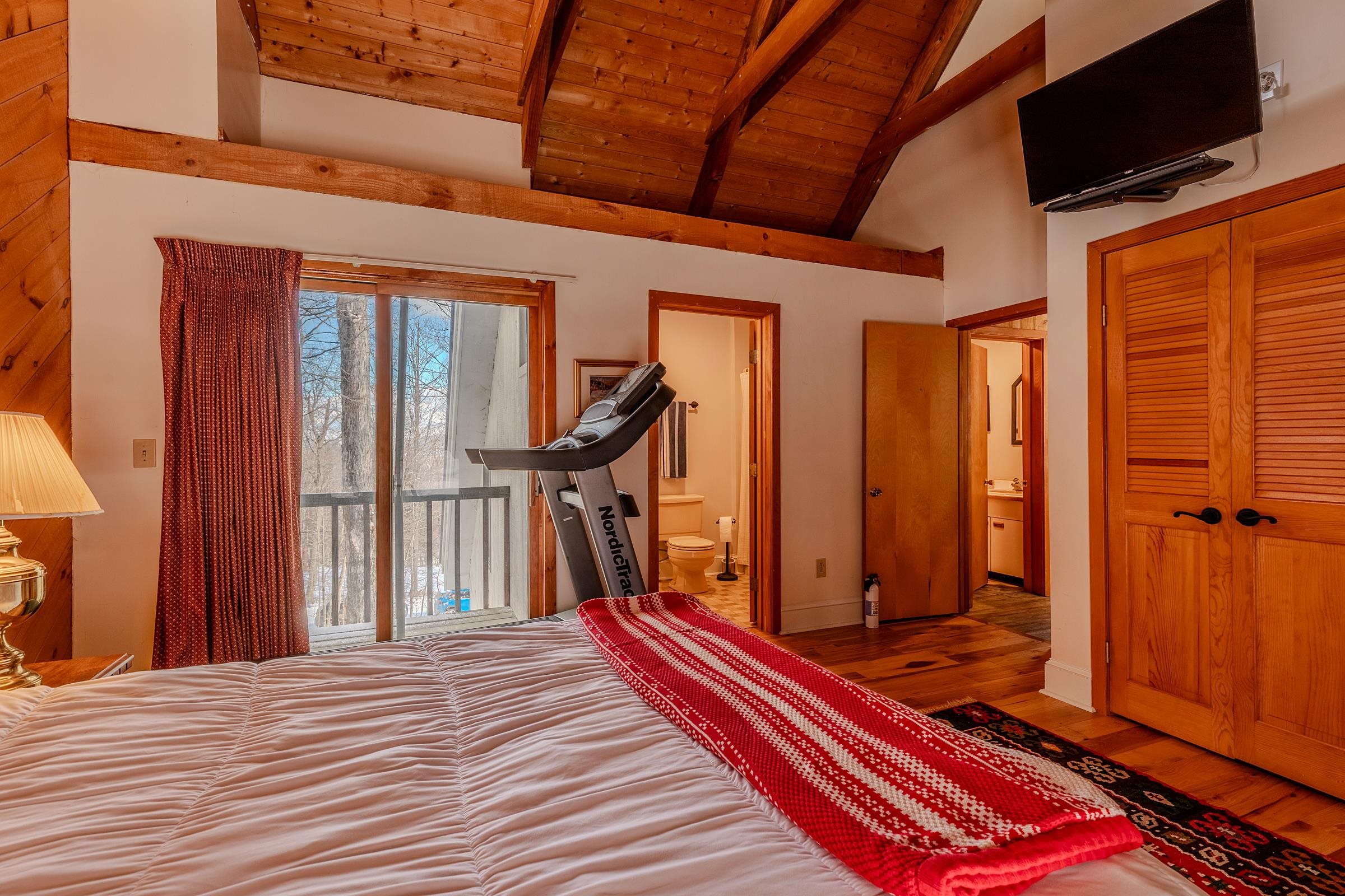 7 Roundtree Road Winhall, VT 05340 - Photo 25 of 41