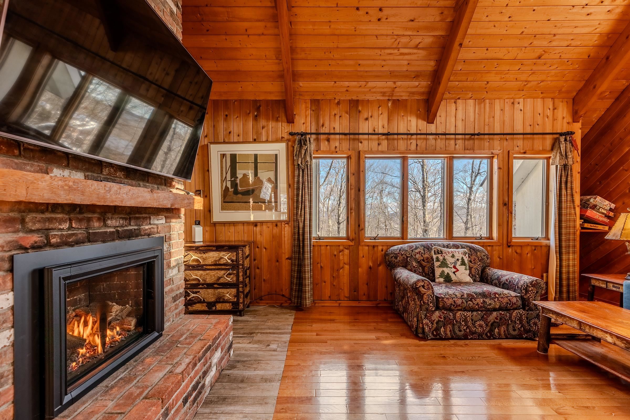 7 Roundtree Road Winhall, VT 05340 - Photo 37 of 41