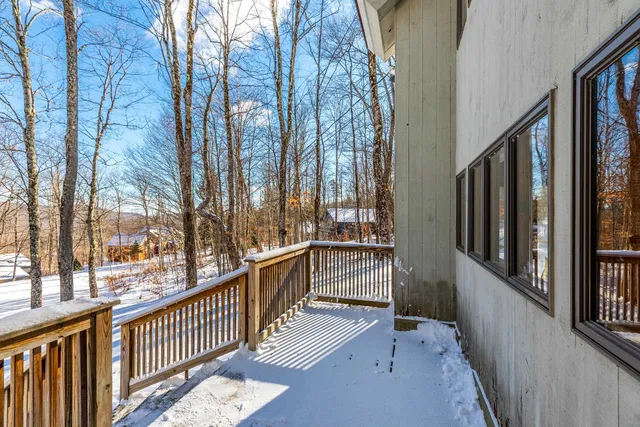 $950,000 | 7 Roundtree Road, Winhall, VT 05340