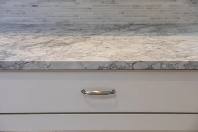 $950,000 | 7 Roundtree Road, Winhall, VT 05340