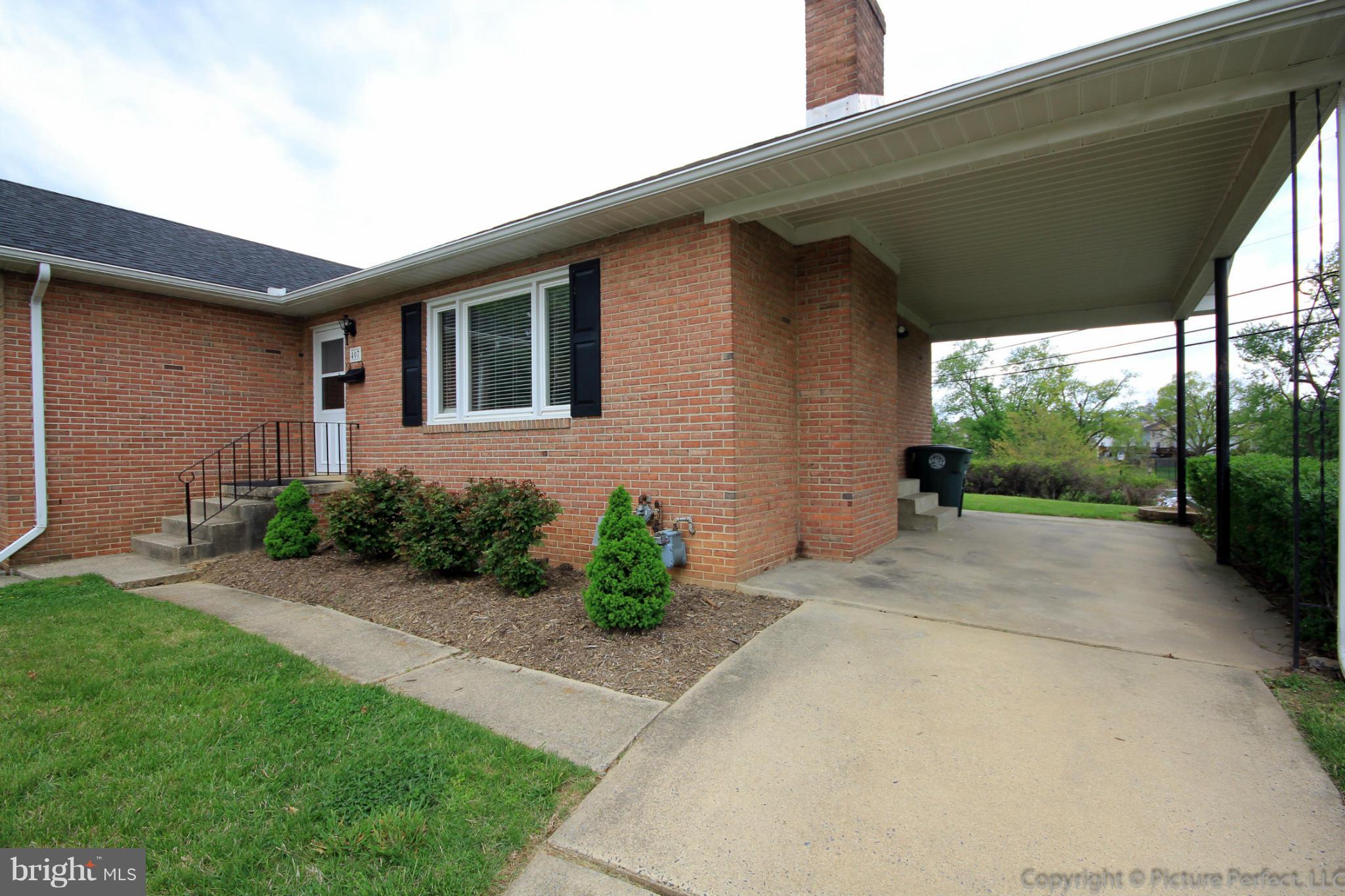 407 Delaware Road Frederick, MD 21701 - Photo 29 of 30 Exterior (Front)