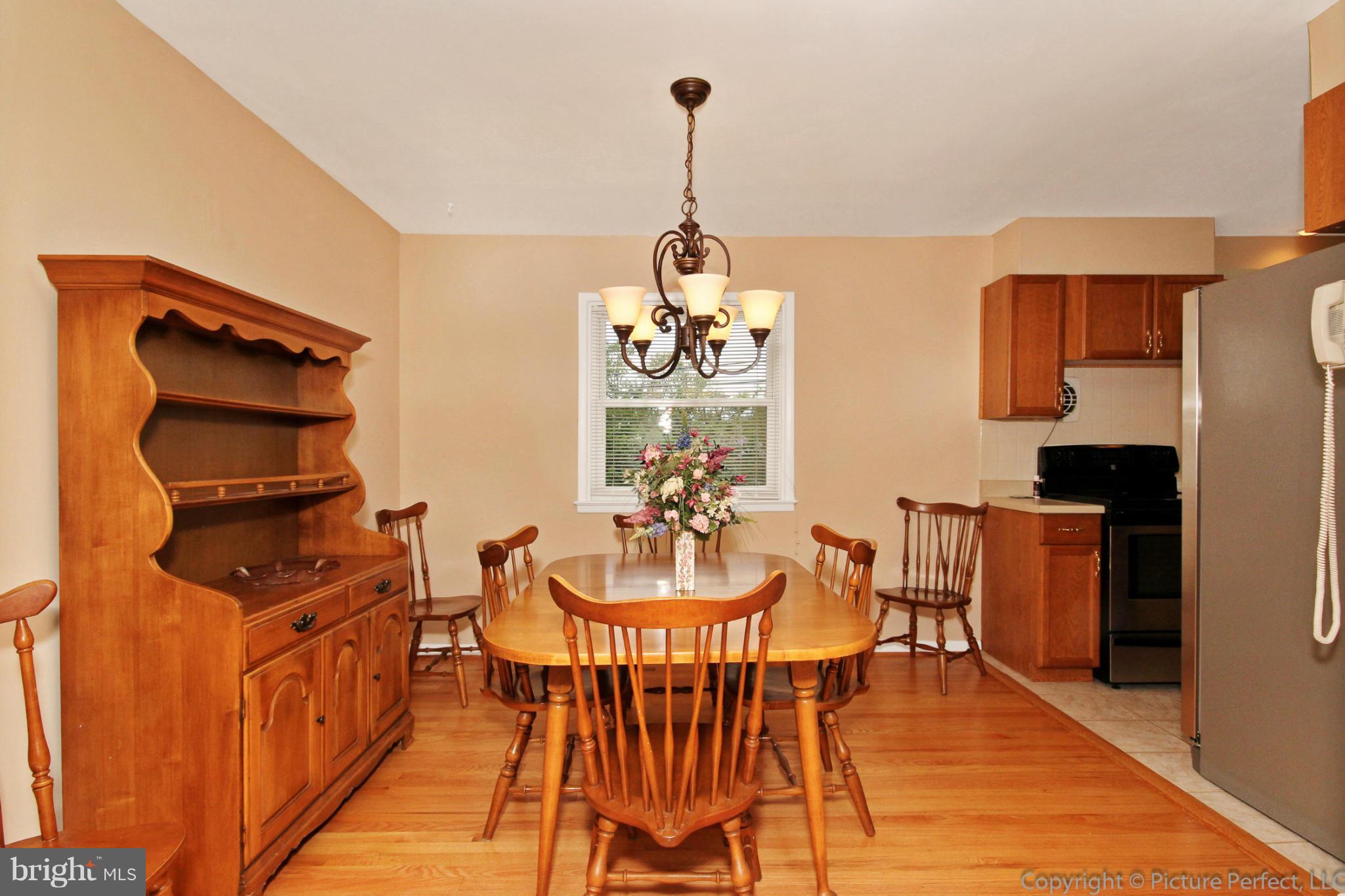 407 Delaware Road Frederick, MD 21701 - Photo 5 of 30 Dining Room