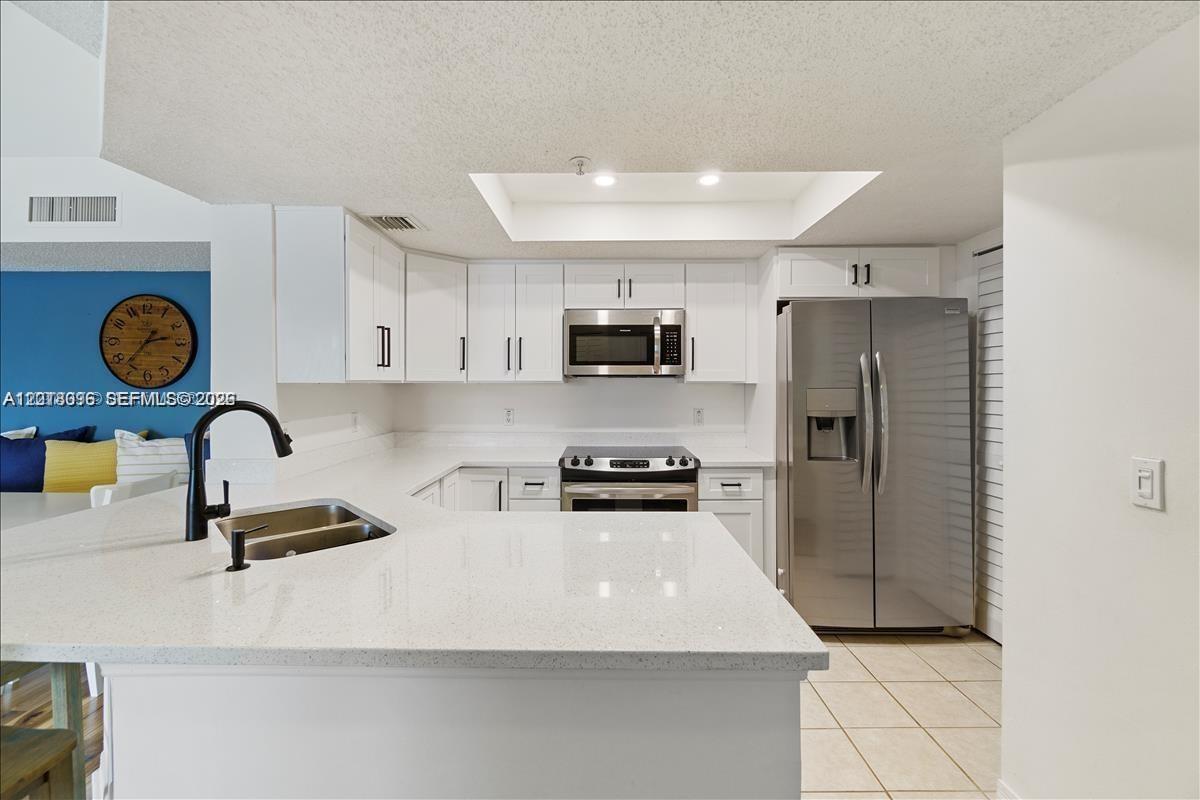 5065 Wiles Road, Unit 308 Coconut Creek, FL 33073 - Photo 9 of 17