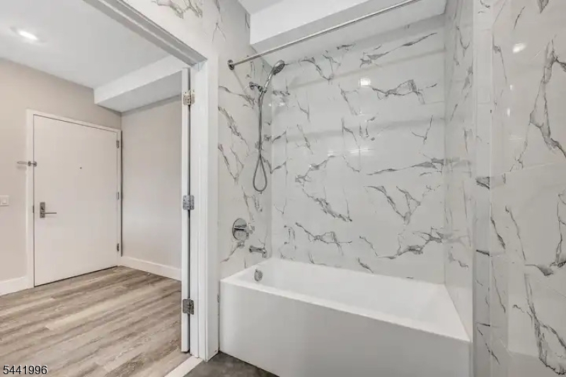 2 Flanders Road, Unit 418 Netcong, NJ 07857 - Photo 10 of 31