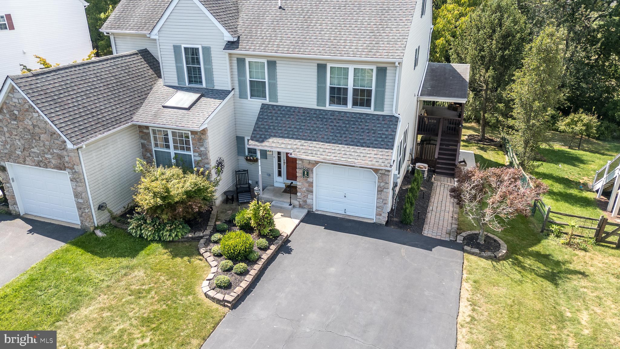 54 Country Road Perkasie, PA 18944 - Photo 1 of 64 54 Country Rd offers 4 levels of living space!