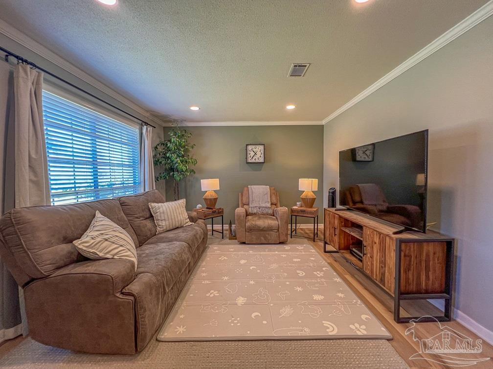 1090 Commonwealth Road Pensacola, FL 32504 - Photo 3 of 28 Gallery Image 3