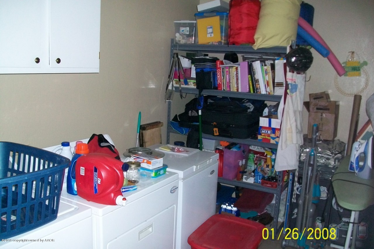 4412 South Bonham Street Amarillo, TX 79110 - Photo 19 of 26 a store room with lots of fruit and white walls