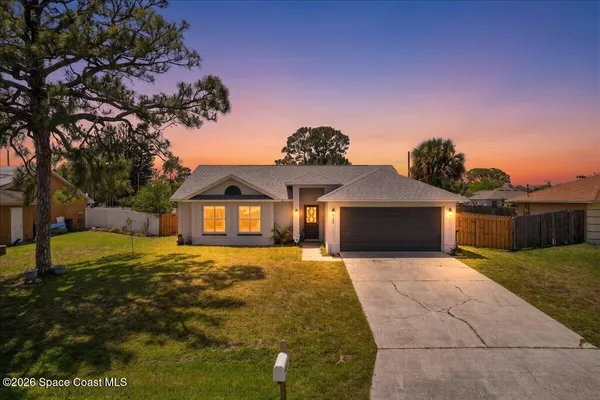 $299,000 | 1626 Glendale Avenue Northwest, Palm Bay, FL 32907