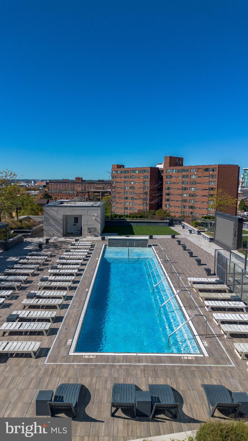 414 Light Street, Unit 4302 Baltimore, MD 21202 - Photo 2 of 42 a view of a balcony with an ocean view
