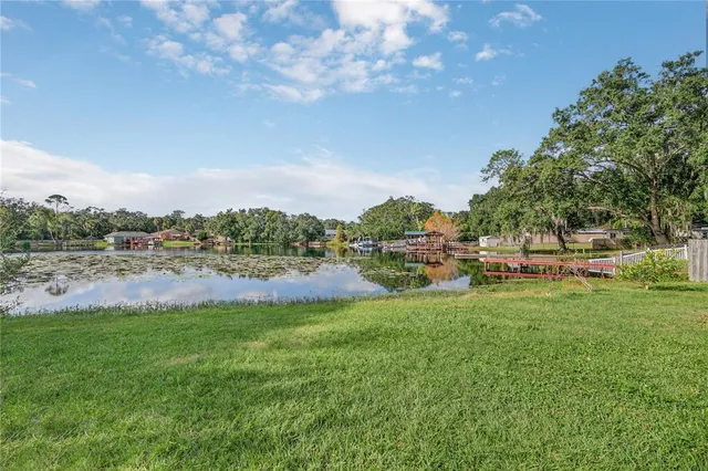 $415,000 | 710 Twin Oaks Lane, Eustis, FL 32726