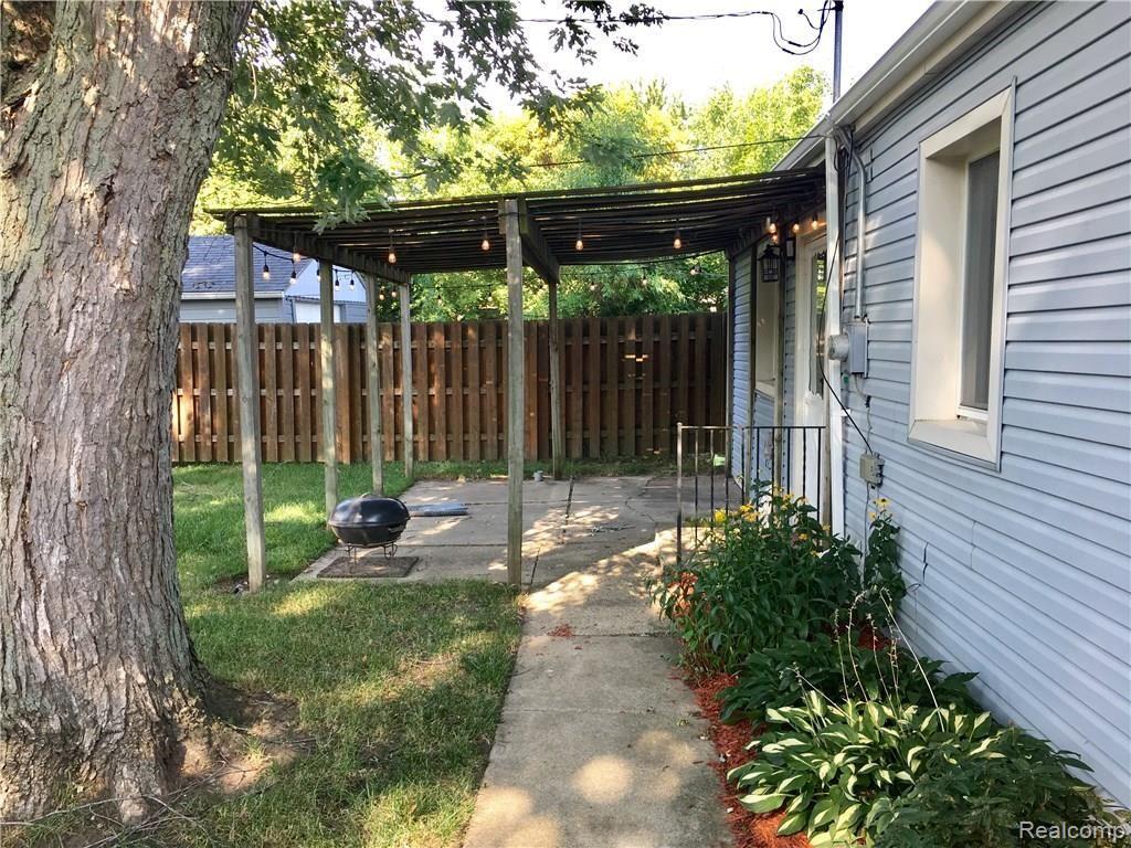 2711 Normandy Road Royal Oak, MI 48073 - Photo 15 of 19