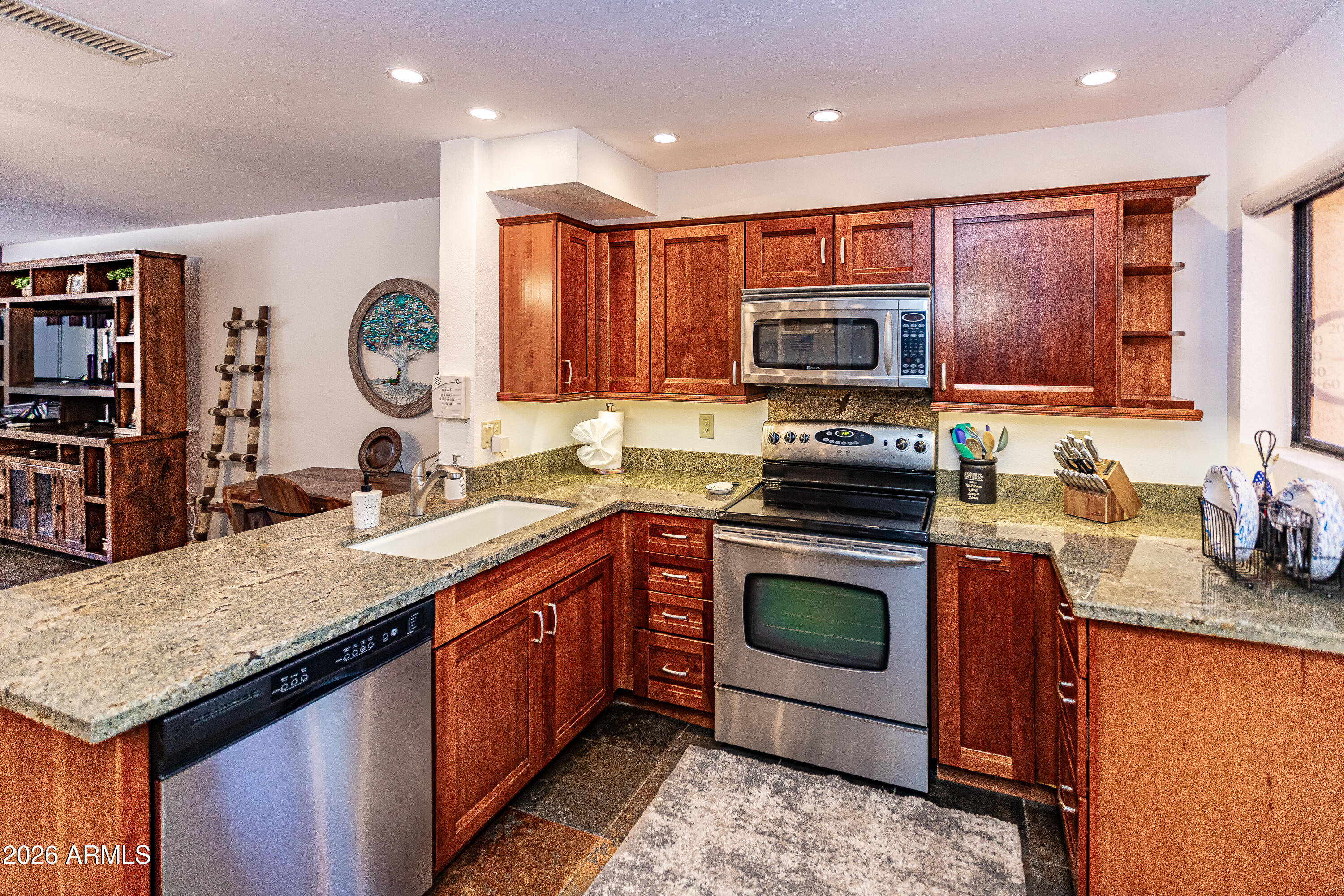 155 Canyon Diablo Road, Unit 6 Sedona, AZ 86351 - Photo 8 of 28 8-Efficient-Kitchen