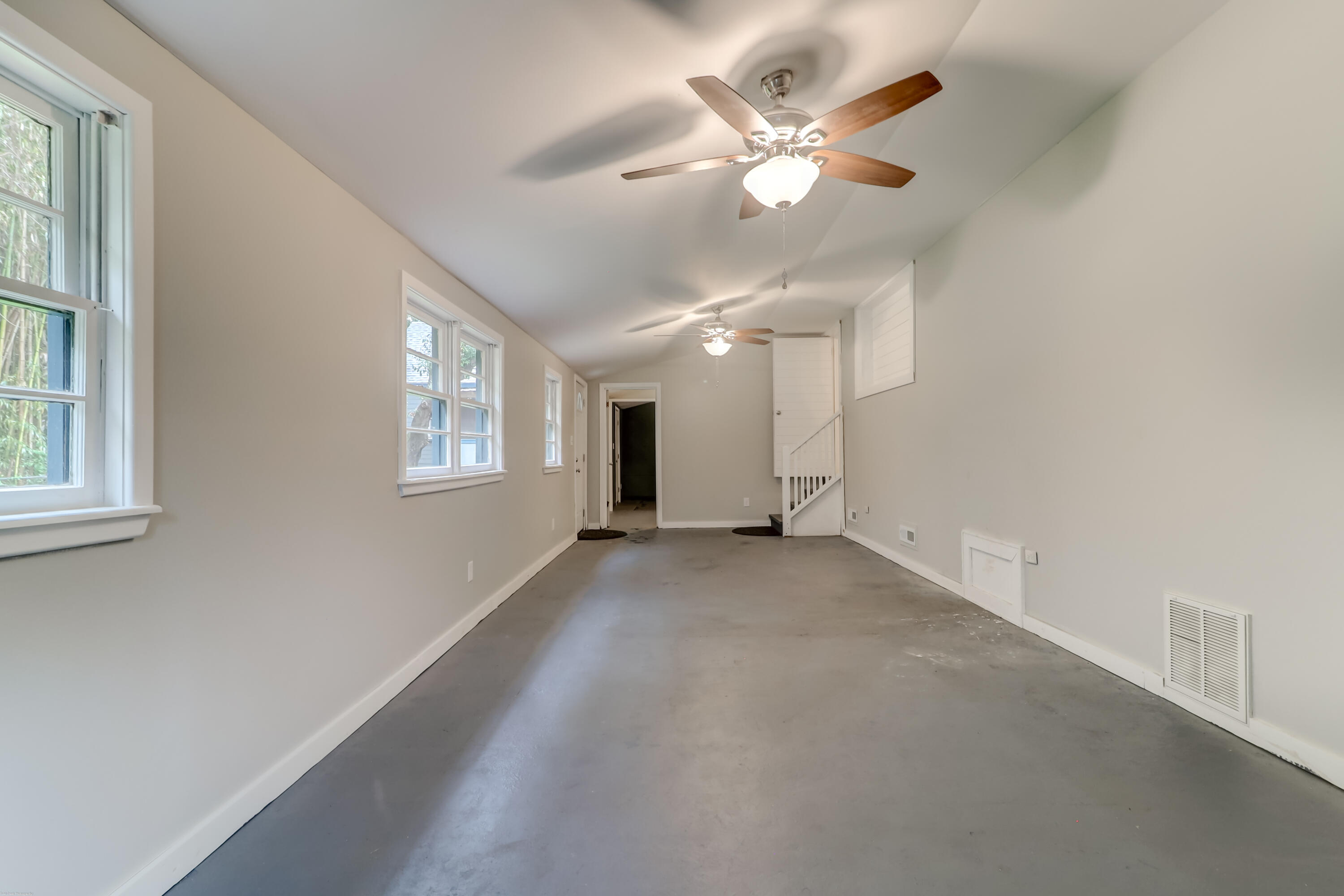 1117 Ocean View Road Charleston, SC 29412 - Photo 33 of 35 1117 Oceanview (43)