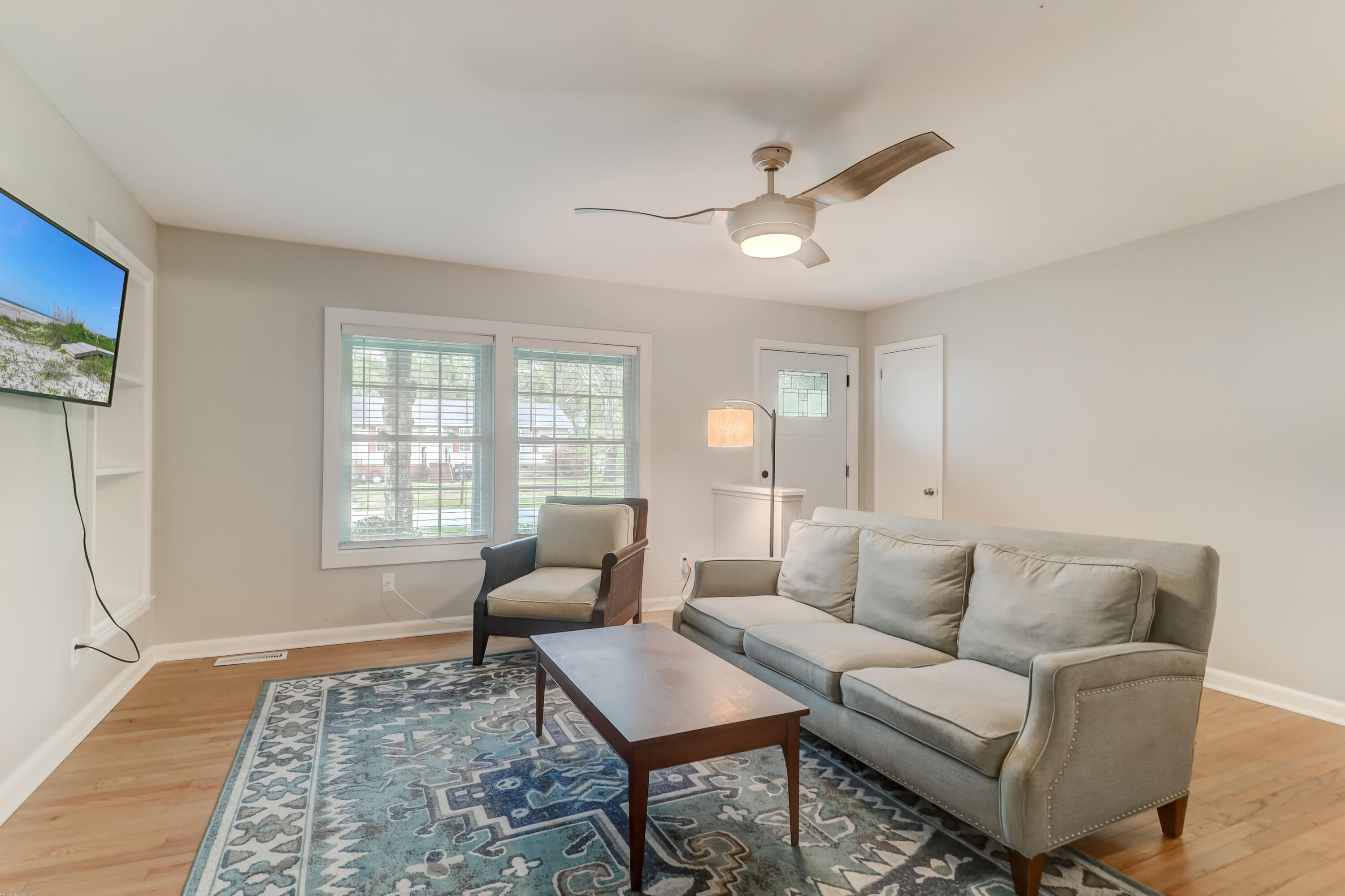 1117 Ocean View Road Charleston, SC 29412 - Photo 4 of 35 1117 Oceanview (7)