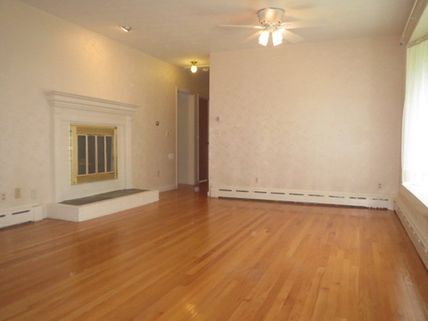 17 Barrington Road Longmeadow, MA 01106 - Photo 3 of 22 Gallery Image 3