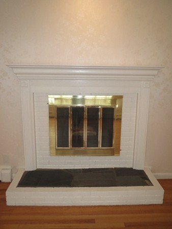 17 Barrington Road Longmeadow, MA 01106 - Photo 10 of 22 Gallery Image 10