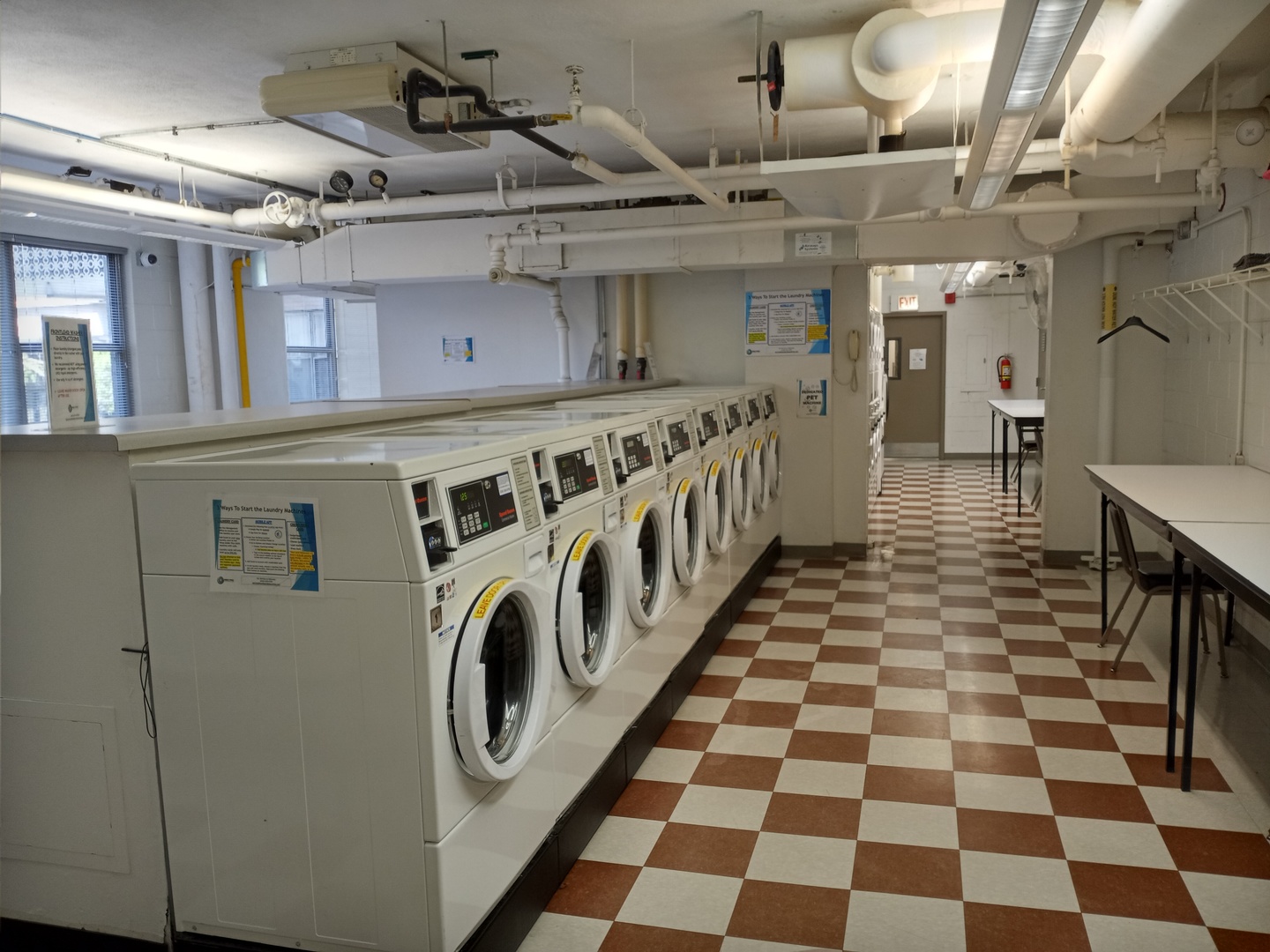 6301 North Sheridan Road, Unit 24P Chicago, IL 60660 - Photo 17 of 18 Gallery Image 17