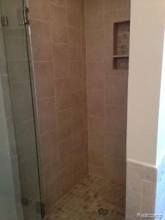 3315 Quail Ridge Circle Rochester, MI 48309 - Photo 13 of 18 Master Shower.jpg