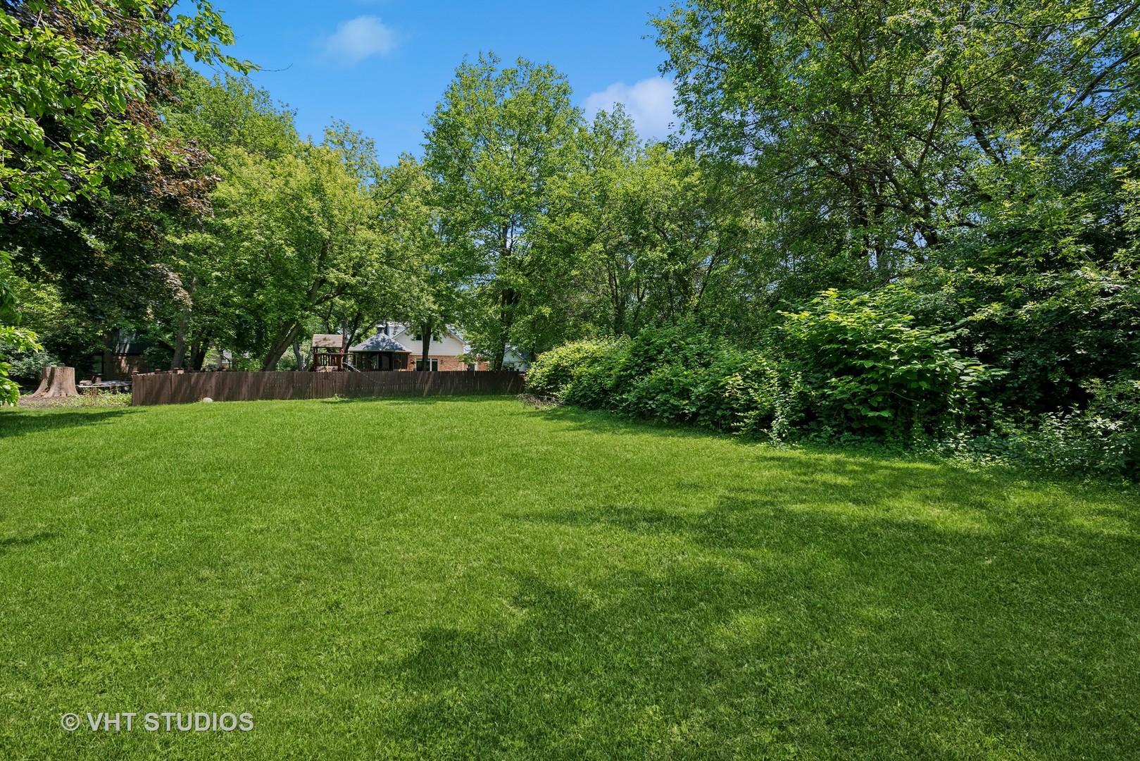 8 North Wheeling Road Prospect Heights, IL 60070 - Photo 21 of 24 Gallery Image 21