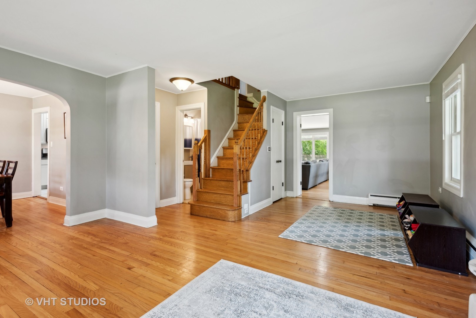 8 North Wheeling Road Prospect Heights, IL 60070 - Photo 6 of 24 Gallery Image 6
