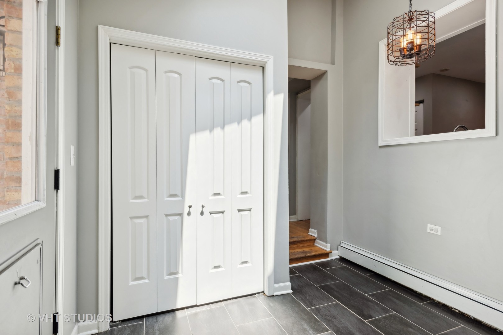 8 North Wheeling Road Prospect Heights, IL 60070 - Photo 10 of 24 Gallery Image 10