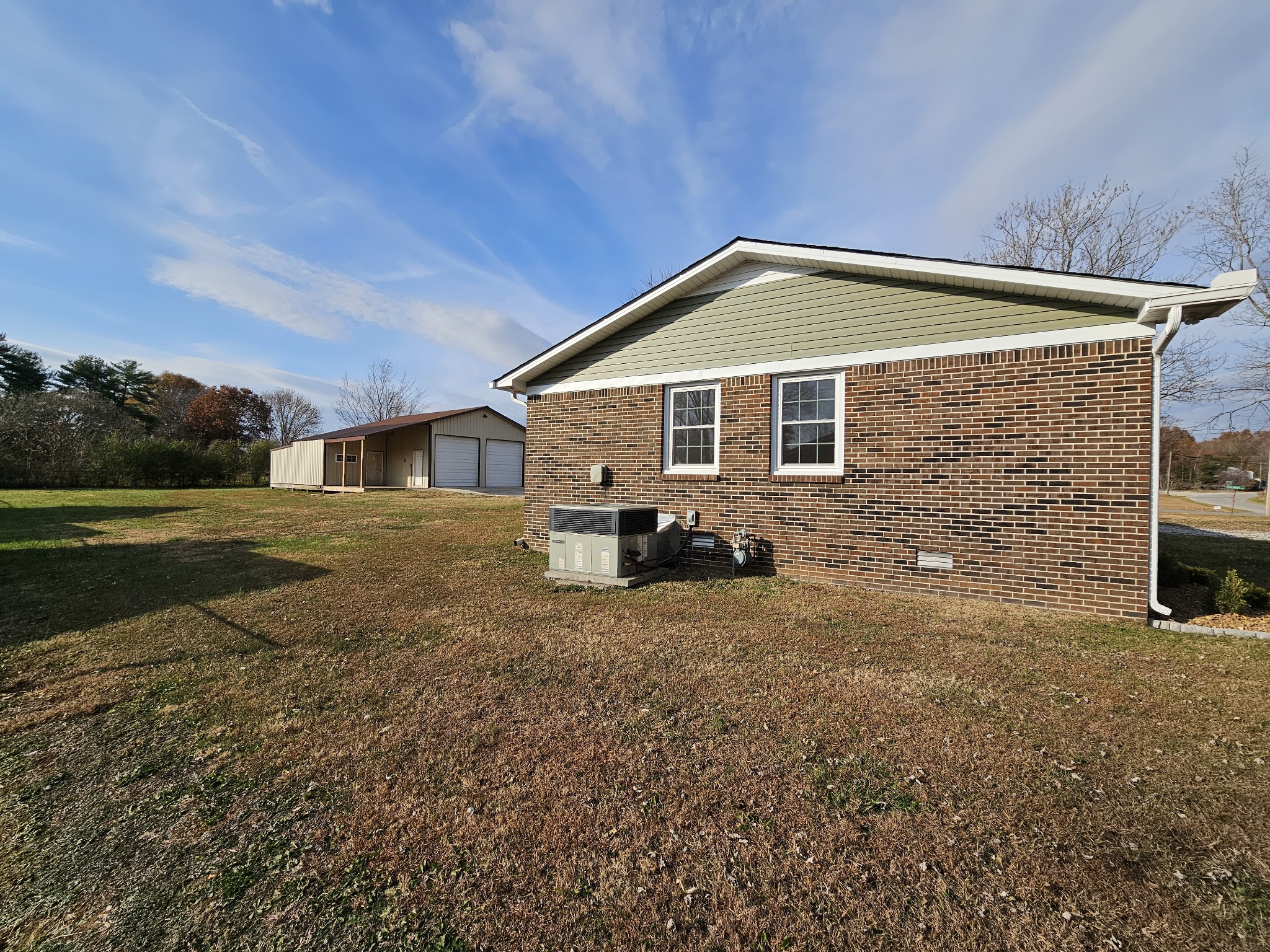 742 Laws Road McMinnville, TN 37110 - Photo 6 of 25 a view of a house with backyard