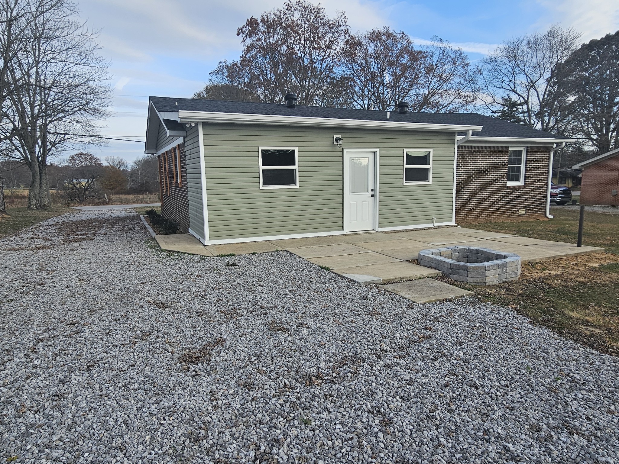 742 Laws Road McMinnville, TN 37110 - Photo 8 of 25 a view of a house with a yard