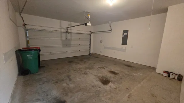 $2,050 | 25907 Azure Rock Lane, Richmond, TX 77406