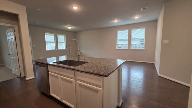 $2,050 | 25907 Azure Rock Lane, Richmond, TX 77406