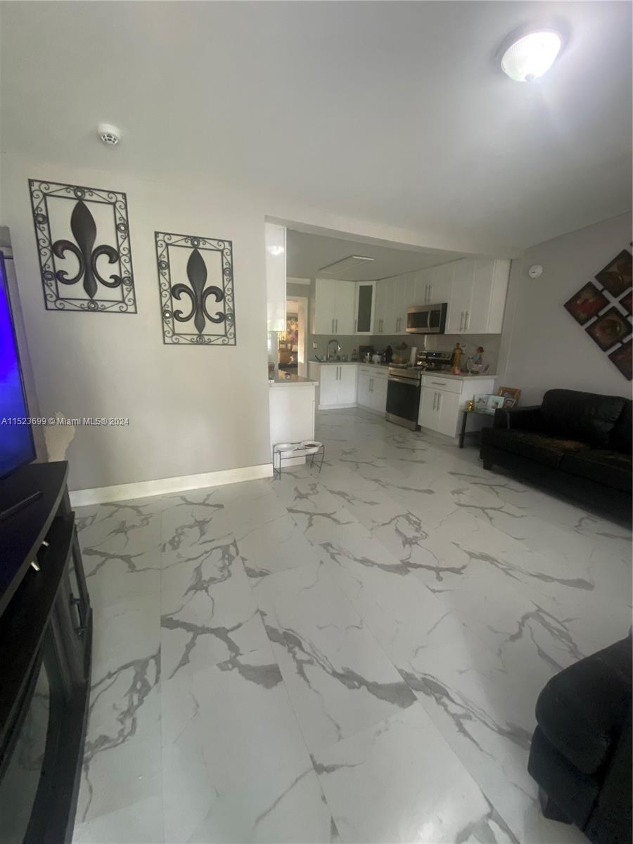 114 Virginia Road West Park, FL 33023 - Photo 3 of 15 Gallery Image 3