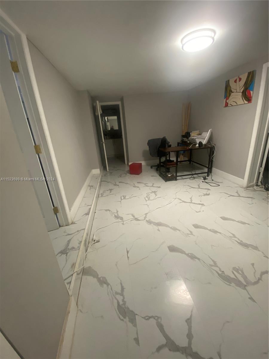 114 Virginia Road West Park, FL 33023 - Photo 5 of 15 Gallery Image 5