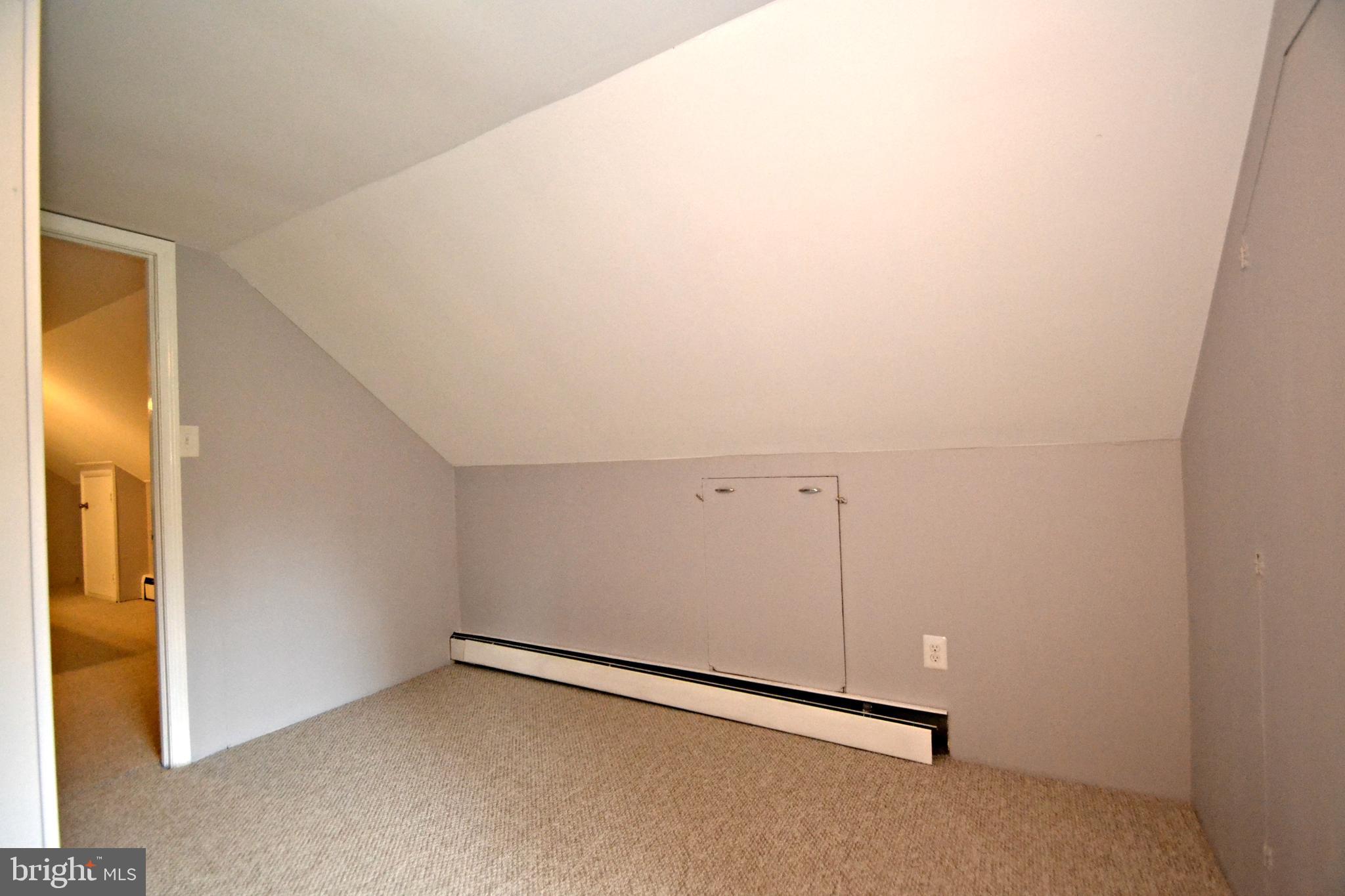 625 Lucabaugh Mill Road Westminster, MD 21157 - Photo 22 of 31 Bedroom