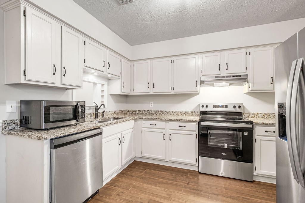 430 Walton Ferry Road, Unit 1700 Hendersonville, TN 37075 - Photo 12 of 32