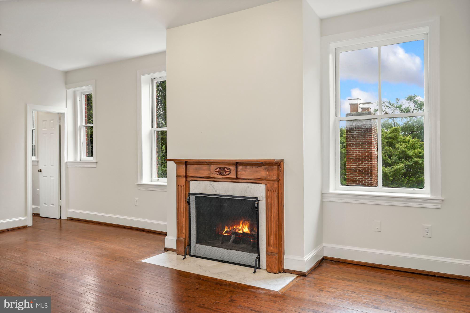 3333 N Street Northwest, Unit 7 Washington, DC 20007 - Photo 5 of 31 Lots of light