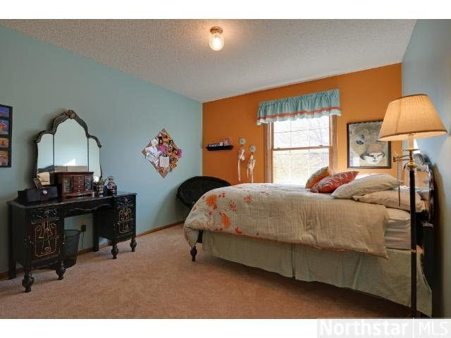 16676 Thatcher Road Eden Prairie, MN 55347 - Photo 14 of 18